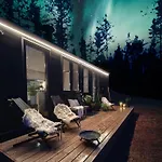 Lapland Riverside 1 Vadelma, Yllaes, Tiny With Sauna, Fireplace, Terrace, Bbq, Wifi, Ski, Fishing, Pets Ok