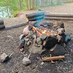 샬레 Lapland Riverside 1 Vadelma, Yllaes, Tiny With Sauna, Fireplace, Terrace, Bbq, Wifi, Ski, Fishing, Pets Ok *