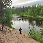 Lapland Riverside 1 Vadelma, Yllaes, Tiny With Sauna, Fireplace, Terrace, Bbq, Wifi, Ski, Fishing, Pets Ok
