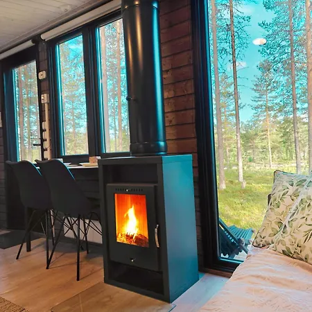 Horská chata Lapland Riverside 1 Vadelma, Yllaes, Tiny With Sauna, Fireplace, Terrace, Bbq, Wifi, Ski, Fishing, Pets Ok Äkäslompolo
