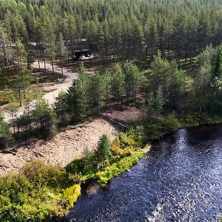 Lapland Riverside 1 Vadelma, Yllaes, Tiny With Sauna, Fireplace, Terrace, Bbq, Wifi, Ski, Fishing, Pets Ok